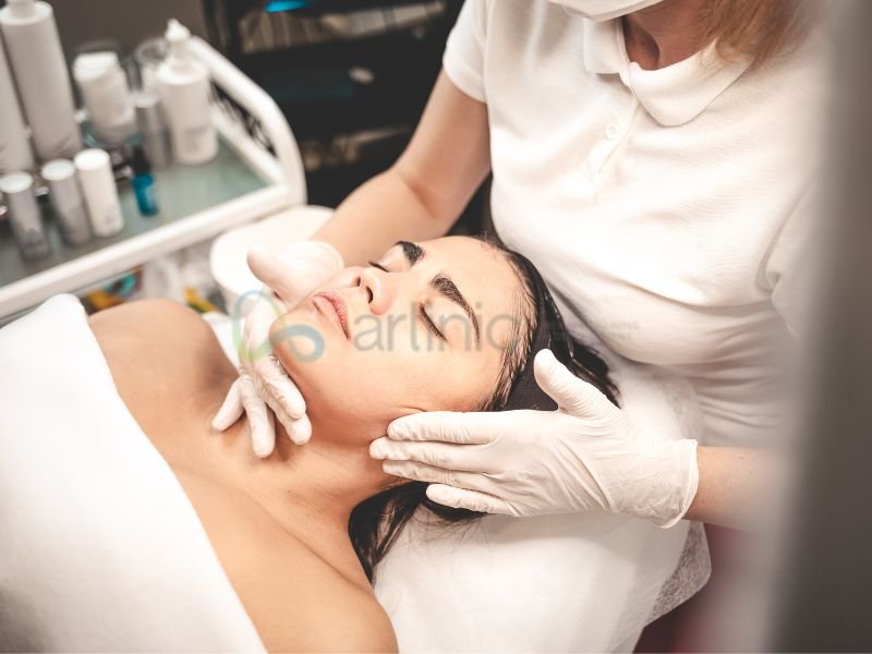 Read more about the article Konsultan Pendirian Klinik Kecantikan di Pacitan, Solusi Lengkap untuk Bisnis Anda